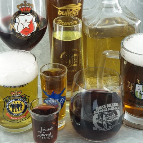 plastic-beer-cups-to-brand-your-drink-personalisedglasses-big-0