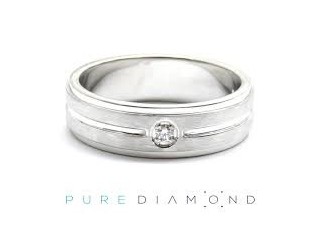 Hand crafted custom engagement rings Vancouver