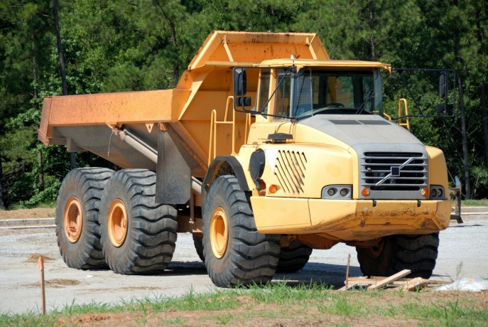 best-dump-truck-operator-training-courses-in-windhoek2776-956-3077-big-0