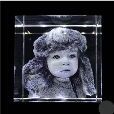 explore-3d-laser-picture-engraving-some-of-the-unique-art-glass-engraving-in-sweden-big-0