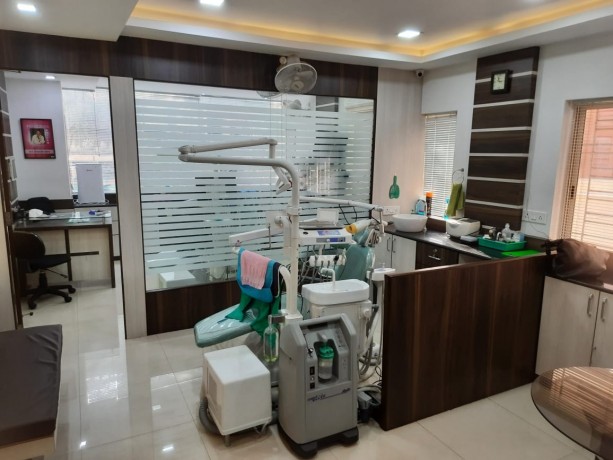 perfect-smile-super-speciality-dental-clinic-big-0