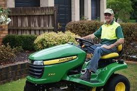 lawn-mowing-travancore-big-0