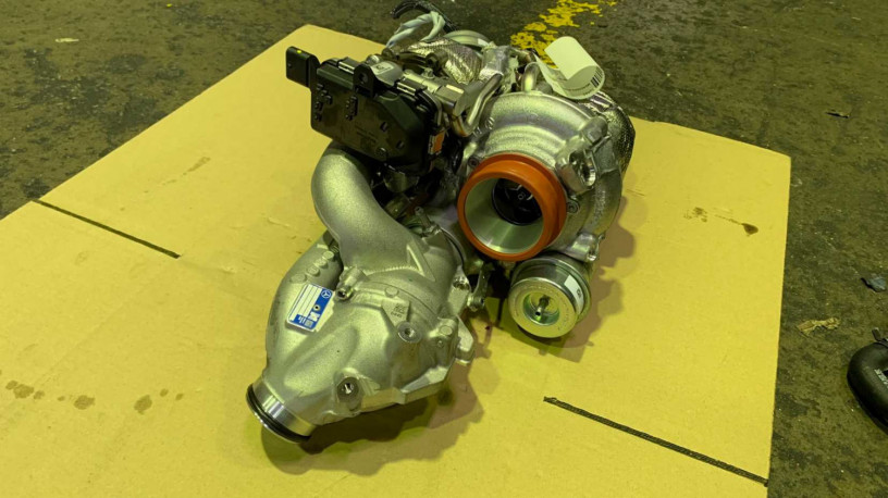 mercedes-benz-w213-e300d-m654-920-2018-engine-turbocharger-a6540900480-big-3