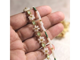 Flower bracelets set, Floral bracelets, Daisy bracelet, Beaded jewellery