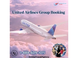What are the benefits of booking a group flight with United Airlines?