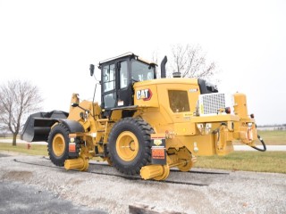 LOADER RAILCAR MOVER - Mitchell-Railgear