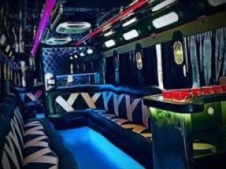 Affordable Limousine And Party Bus Brooklyn